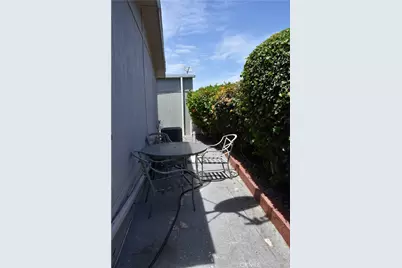 10681 Oak #64, Los Alamitos, CA 90720 - Photo 33