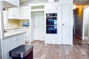 10681 Oak, Los Alamitos, CA 90720 - Photo 15