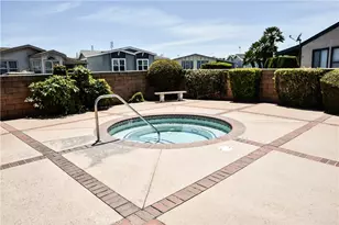 10681 Oak, Los Alamitos, CA 90720 - Photo 33