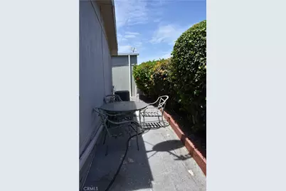 10681 Oak #64, Los Alamitos, CA 90720 - Photo 33