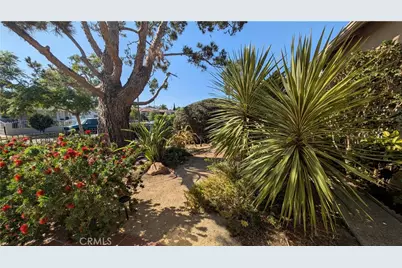 13706 S Berendo, Gardena, CA 90247 - Photo 5