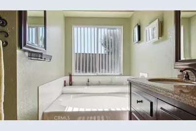 14405 Cedar, Hesperia, CA 92344 - Photo 27