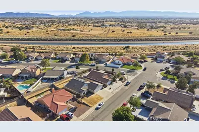 14405 Cedar, Hesperia, CA 92344 - Photo 39