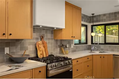 1095 Sea Terrace, Costa Mesa, CA 92627 - Photo 9