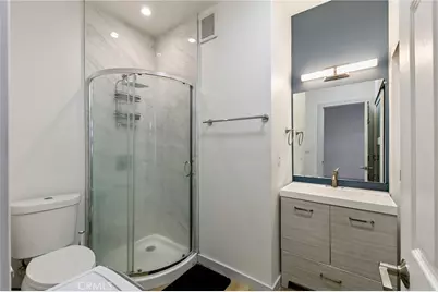 319 Elm, Long Beach, CA 90802 - Photo 29