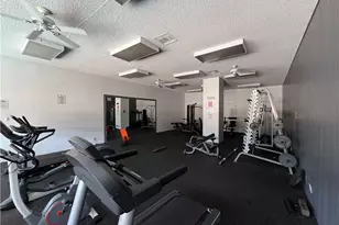 5585 E Pacific Coast, Long Beach, CA 90804 - Photo 17
