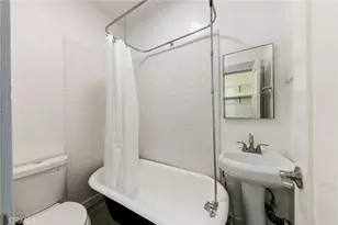 445 E 3rd, Long Beach, CA 90802 - Photo 29