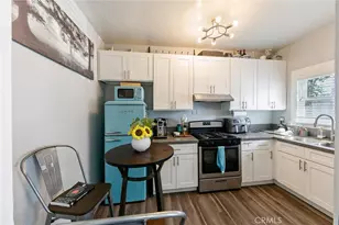 445 E 3rd, Long Beach, CA 90802 - Photo 17