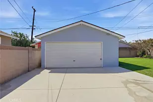 11512 213th, Lakewood, CA 90715 - Photo 25