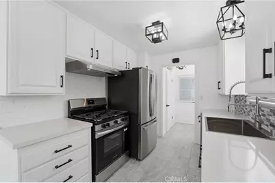 11512 213th, Lakewood, CA 90715 - Photo 3