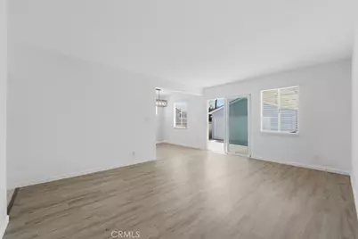 11512 213th, Lakewood, CA 90715 - Photo 13