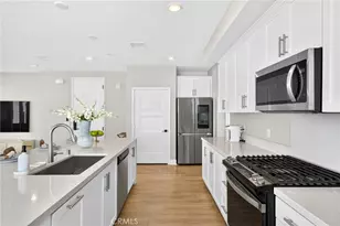 16289 Dawn, Tustin, CA 92782 - Photo 5
