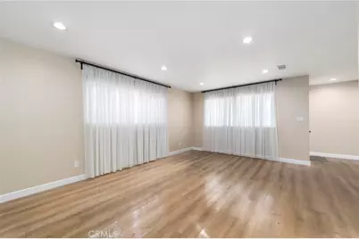 12248 212th Street, Hawaiian Gardens, CA 90716 - Photo 5