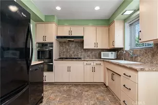 10541 Plunkett, Bellflower, CA 90706 - Photo 17