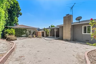 10541 Plunkett, Bellflower, CA 90706 - Photo 33