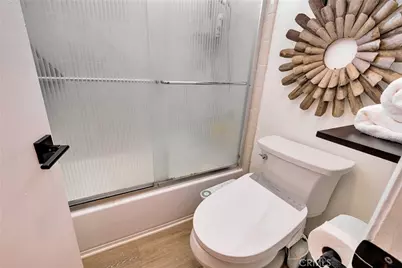 6431 Rugby Avenue #E, Huntington Park, CA 90255 - Photo 21