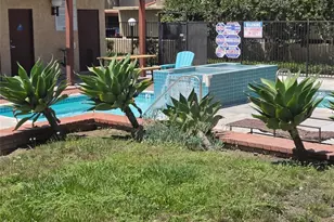 1010 W Macarthur Blvd, Santa Ana, CA 92707 - Photo 35