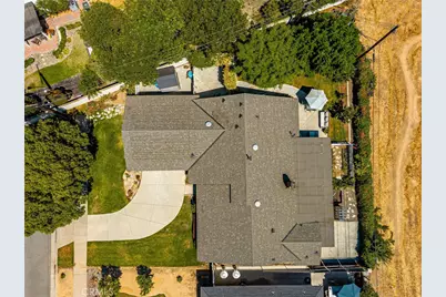 1136 E Rosewood Ave, Orange, CA 92866 - Photo 31