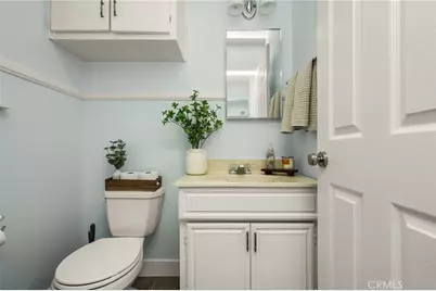 1136 E Rosewood Ave, Orange, CA 92866 - Photo 15