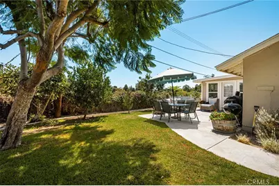 1136 E Rosewood Ave, Orange, CA 92866 - Photo 27