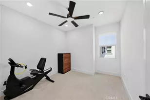 8896 Los Coyotes Ct, Buena Park, CA 90621 - Photo 37