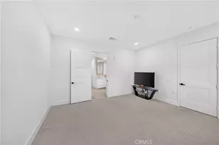 8896 Los Coyotes Ct, Buena Park, CA 90621 - Photo 31