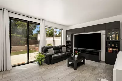 8610 E Silver Ridge, Anaheim Hills, CA 92808 - Photo 15