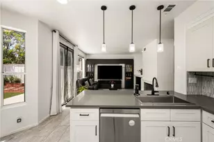 8610 E Silver Ridge, Anaheim Hills, CA 92808 - Photo 25