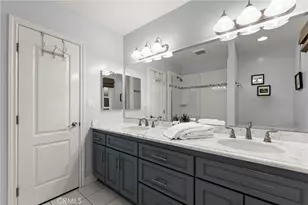 5581 E Lonna Linda Dr, Long Beach, CA 90815 - Photo 27