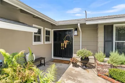 13831 Winthrope Street, North Tustin, CA 92705 - Photo 5