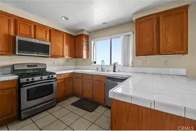 1813 Mirador, Azusa, CA 91702 - Photo 9