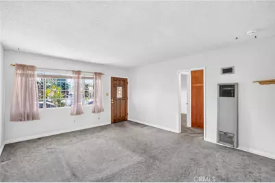 1323 E Robidoux, Wilmington, CA 90744 - Photo 3