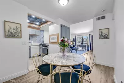 3062 Associated #10, Fullerton, CA 92835 - Photo 11