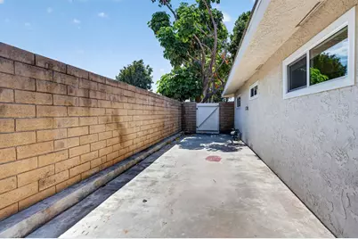 471 S Rosalind Drive, Orange, CA 92869 - Photo 37