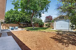 471 S Rosalind Dr, Orange, CA 92869 - Photo 27