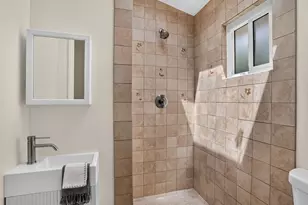 471 S Rosalind Dr, Orange, CA 92869 - Photo 21