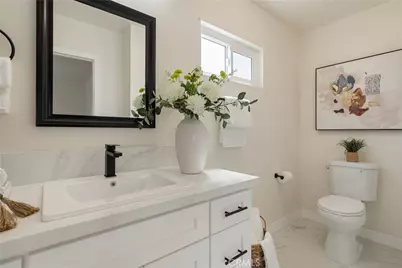 3501 W 59th, Los Angeles, CA 90043 - Photo 21