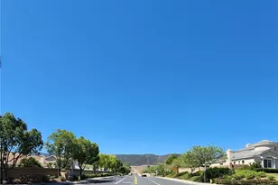 24417 Corte Sanino, Murrieta, CA 92562 - Photo 43