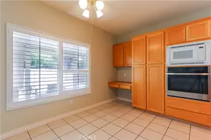24417 Corte Sanino, Murrieta, CA 92562 - Photo 15