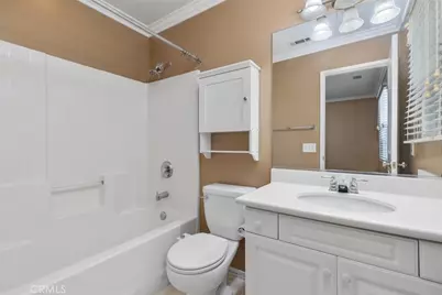 60 Avondale, Irvine, CA 92602 - Photo 15