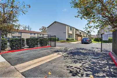 8512 Belmont #31, Cypress, CA 90630 - Photo 23