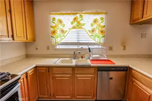 19430 Solitaire Ct, Castro Valley, CA 94546 - Photo 17