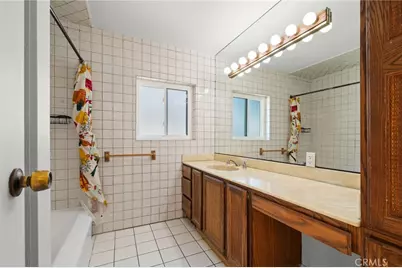 941 E Ridgewood, Long Beach, CA 90807 - Photo 15
