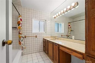 941 E Ridgewood, Long Beach, CA 90807 - Photo 15