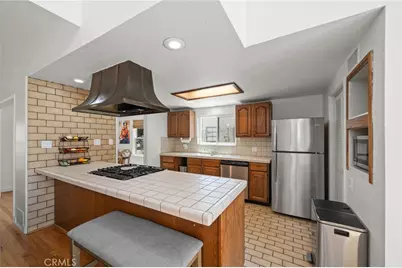 941 E Ridgewood, Long Beach, CA 90807 - Photo 9