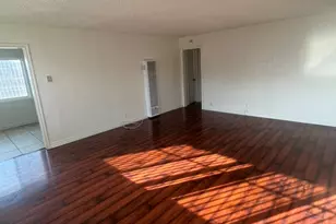 1041 W Reeve St, Compton, CA 90220 - Photo 9