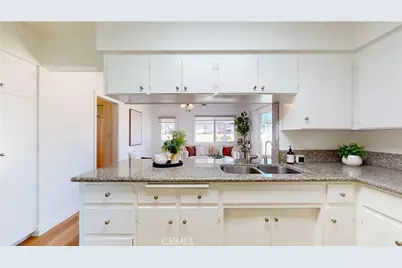 9955 Maplewood, Bellflower, CA 90706 - Photo 17