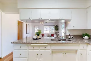9955 Maplewood, Bellflower, CA 90706 - Photo 17