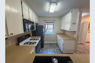 700 E Lake #67, Orange, CA 92866 - Photo 5