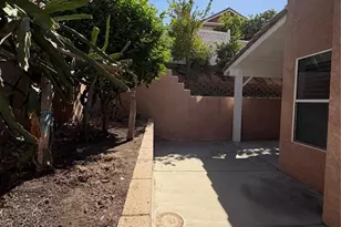 7497 Star Pine Cir, Highland, CA 92346 - Photo 33
